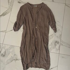 Brown Long Sleeve Linen Button-Up Shirt